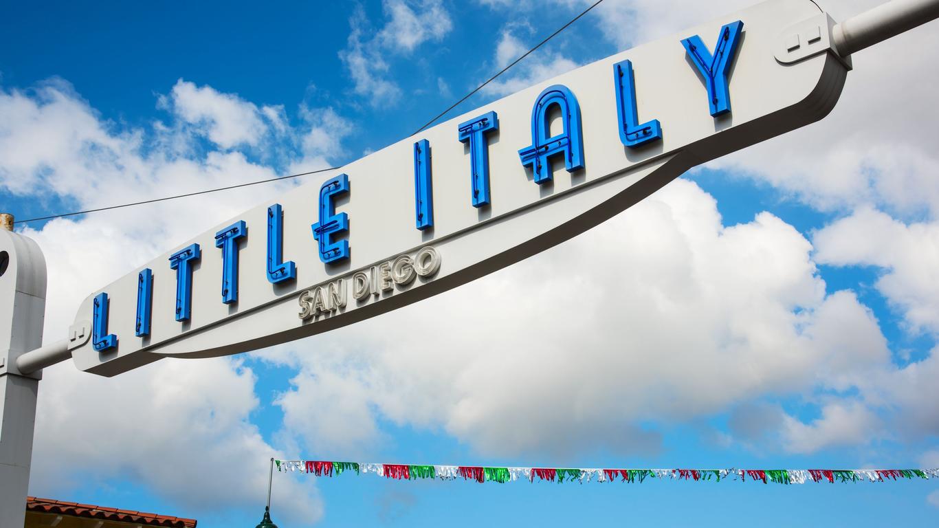 Alquiler de carros en Little Italy (San Diego)