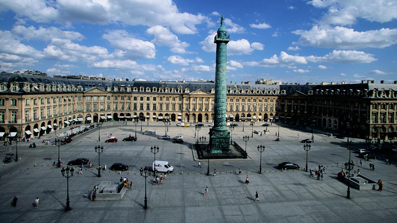 Alquiler de carros en Plaza Vendôme (París)