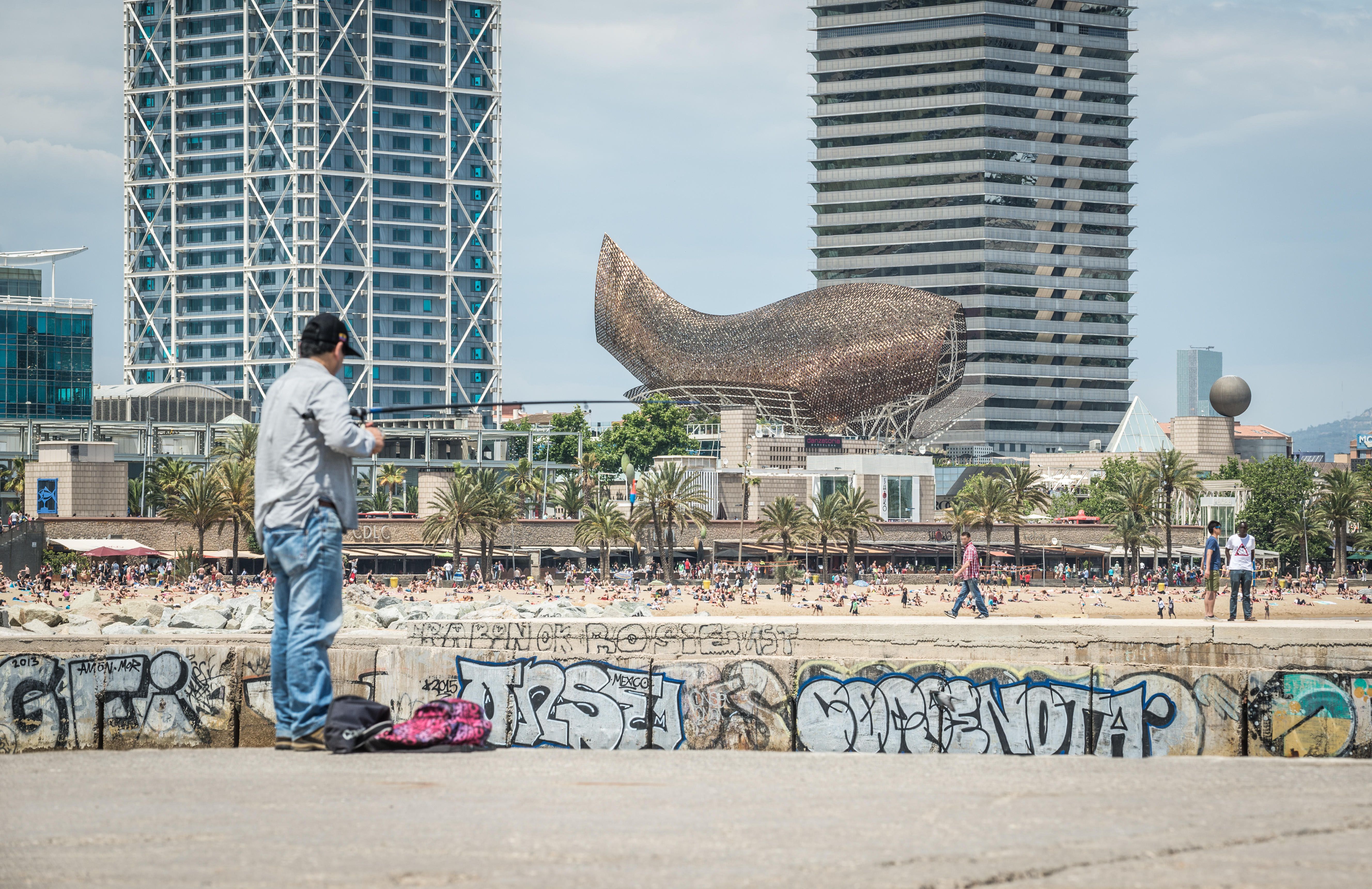 Busca vuelos baratos a Barcelona