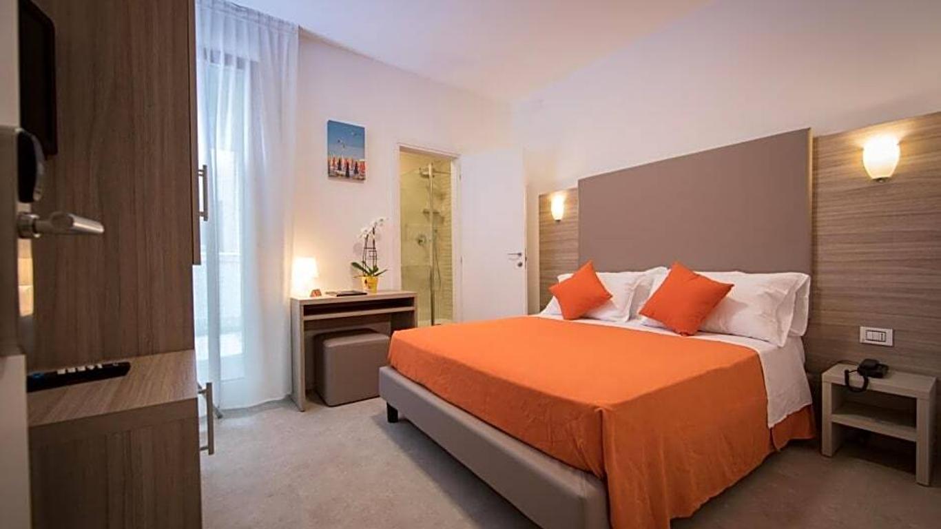 Hotel Simi Lan