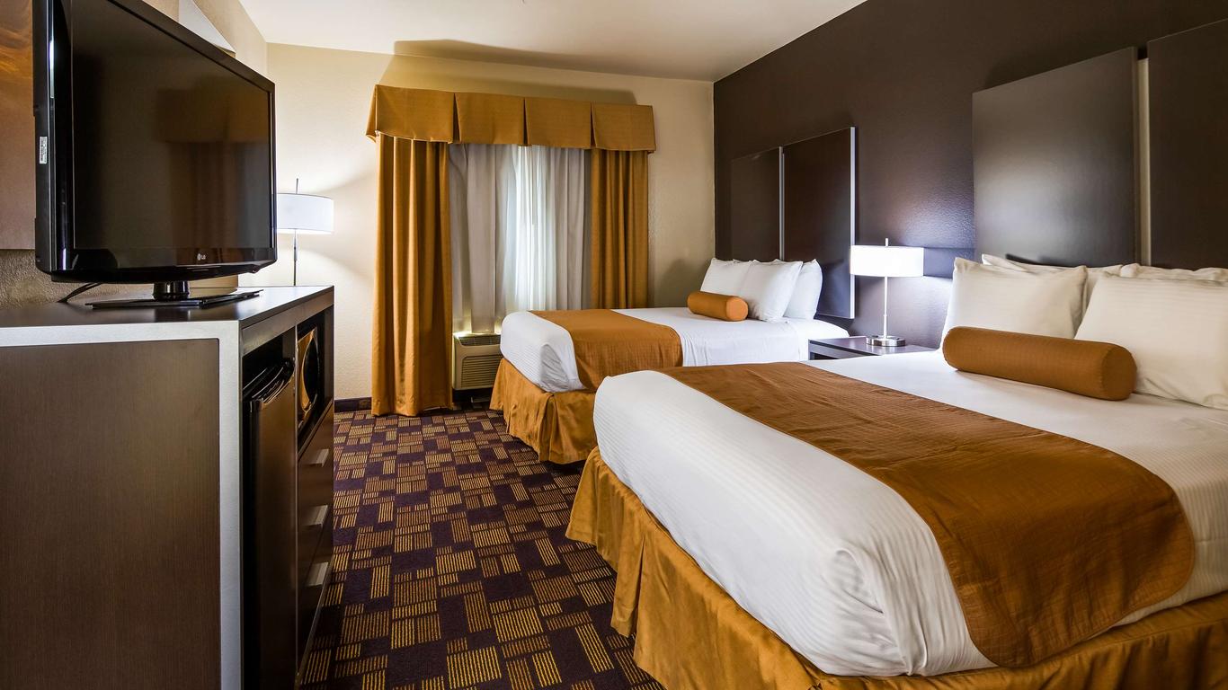 Best Western Windsor Pointe Hotel & Suites-AT&T Center