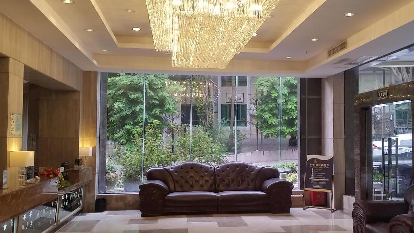 Grand Villa hotel