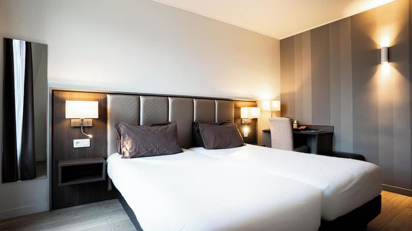 Hotel de Flore