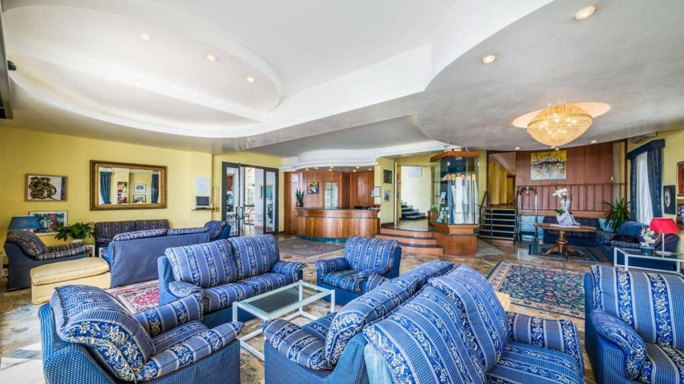 Hotel Agostini