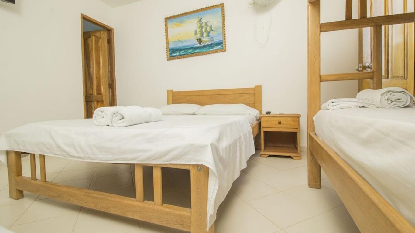 Hotel Brisas del Mar