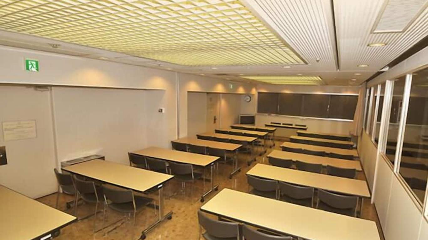 Tokyo Central Youth Hostel