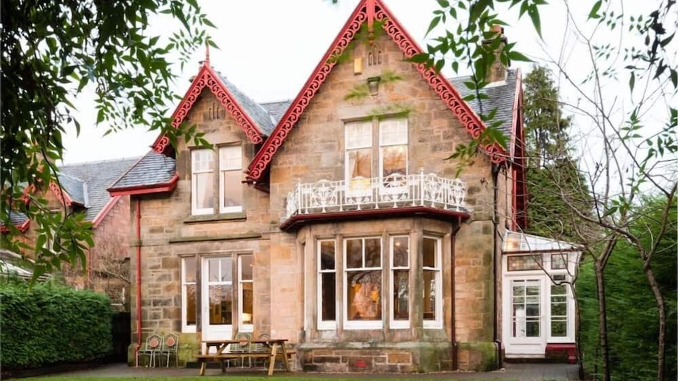 The Glen Mhor Apartments