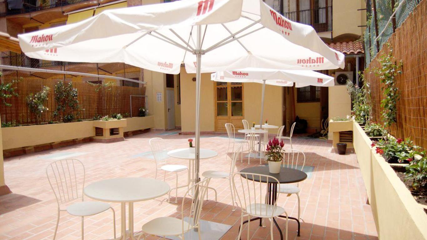 Bcn Home Guest House