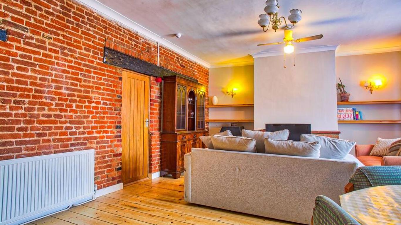 Easton Guest House