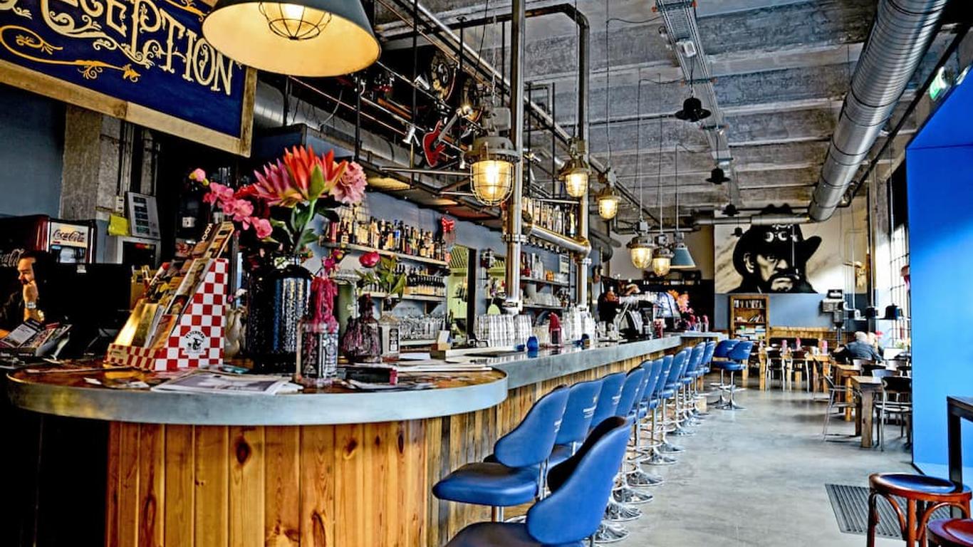Blue Collar Hotel