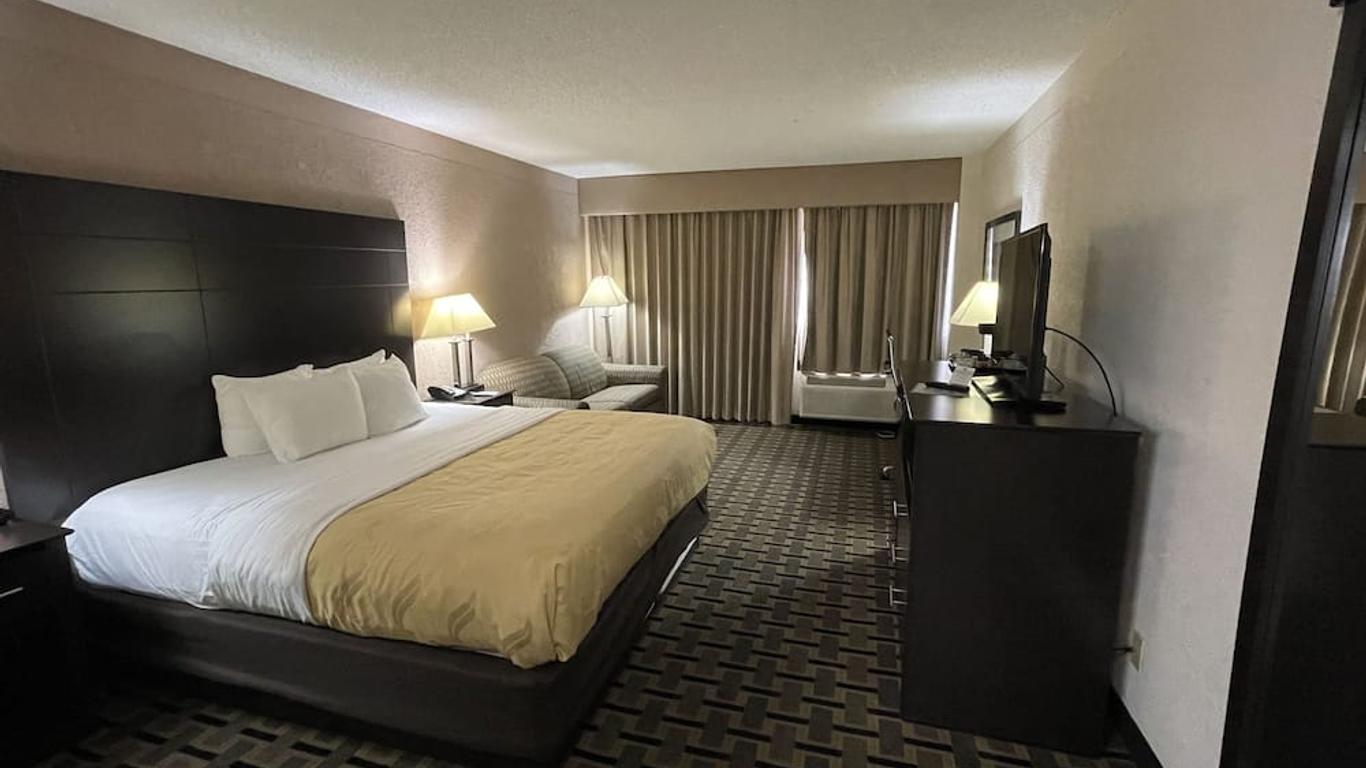 Quality Inn & Suites