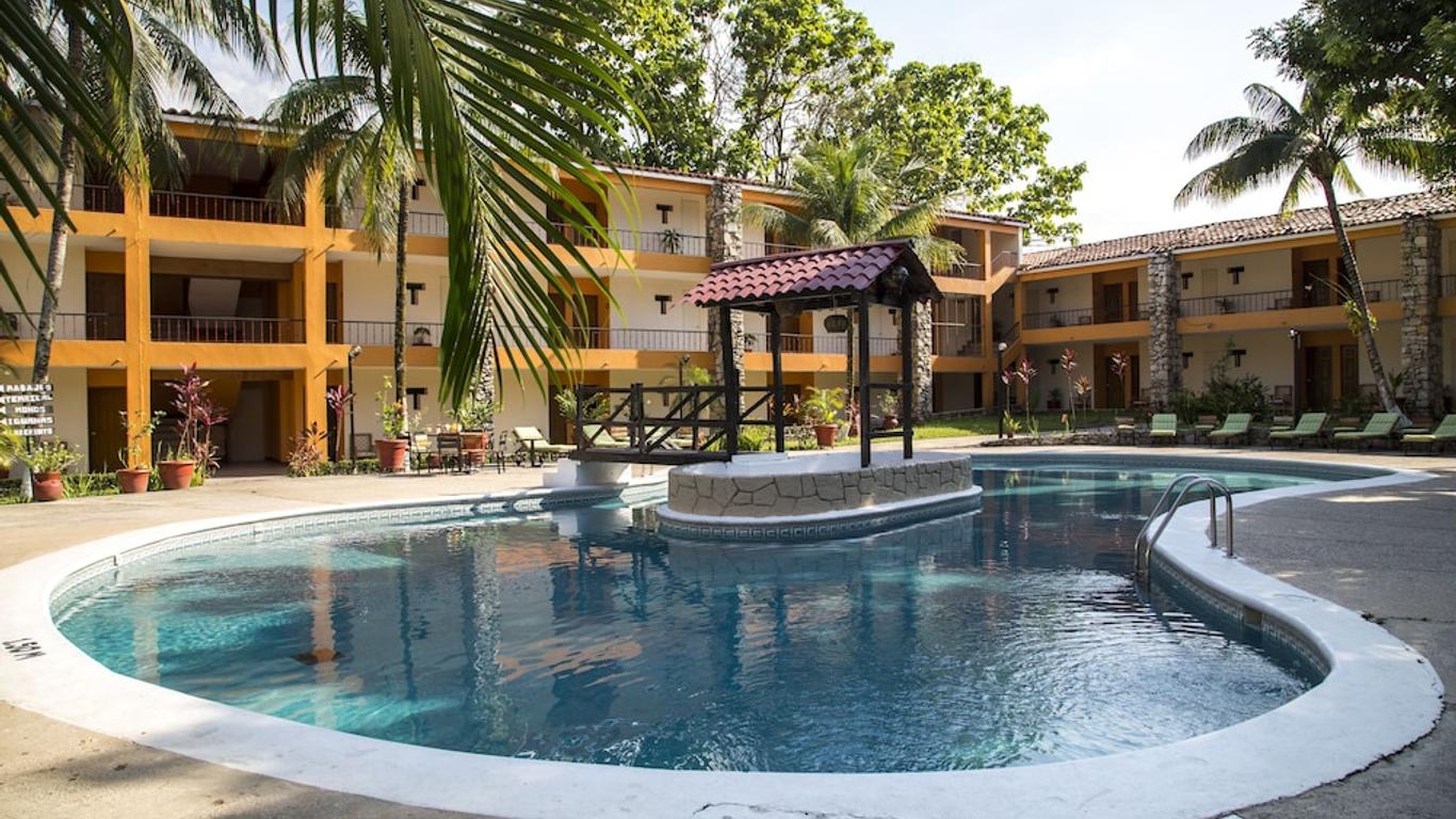 Plaza Palenque Hotel & Convention Center