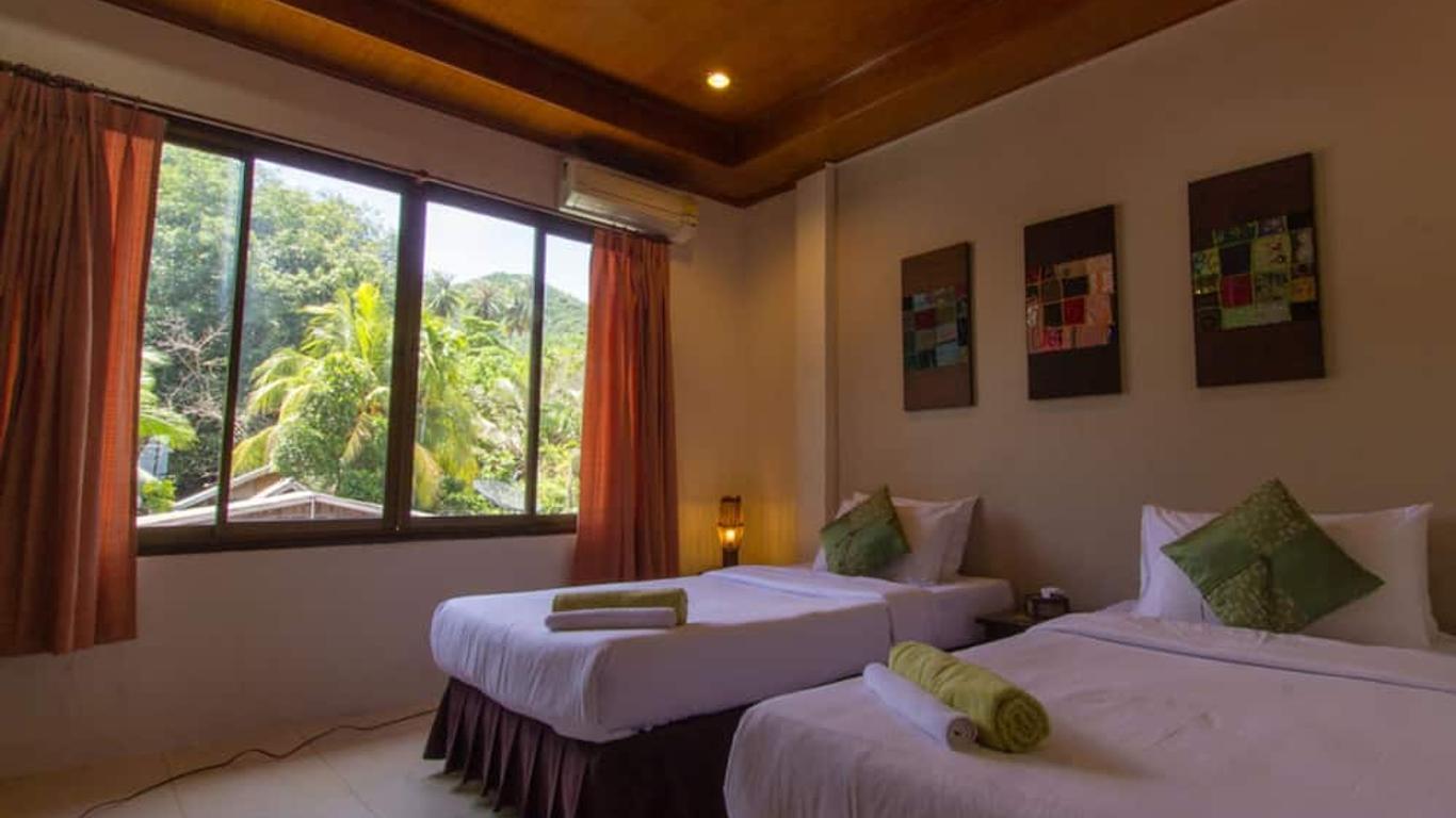 Goodtime Beach Hostel - Adults Only