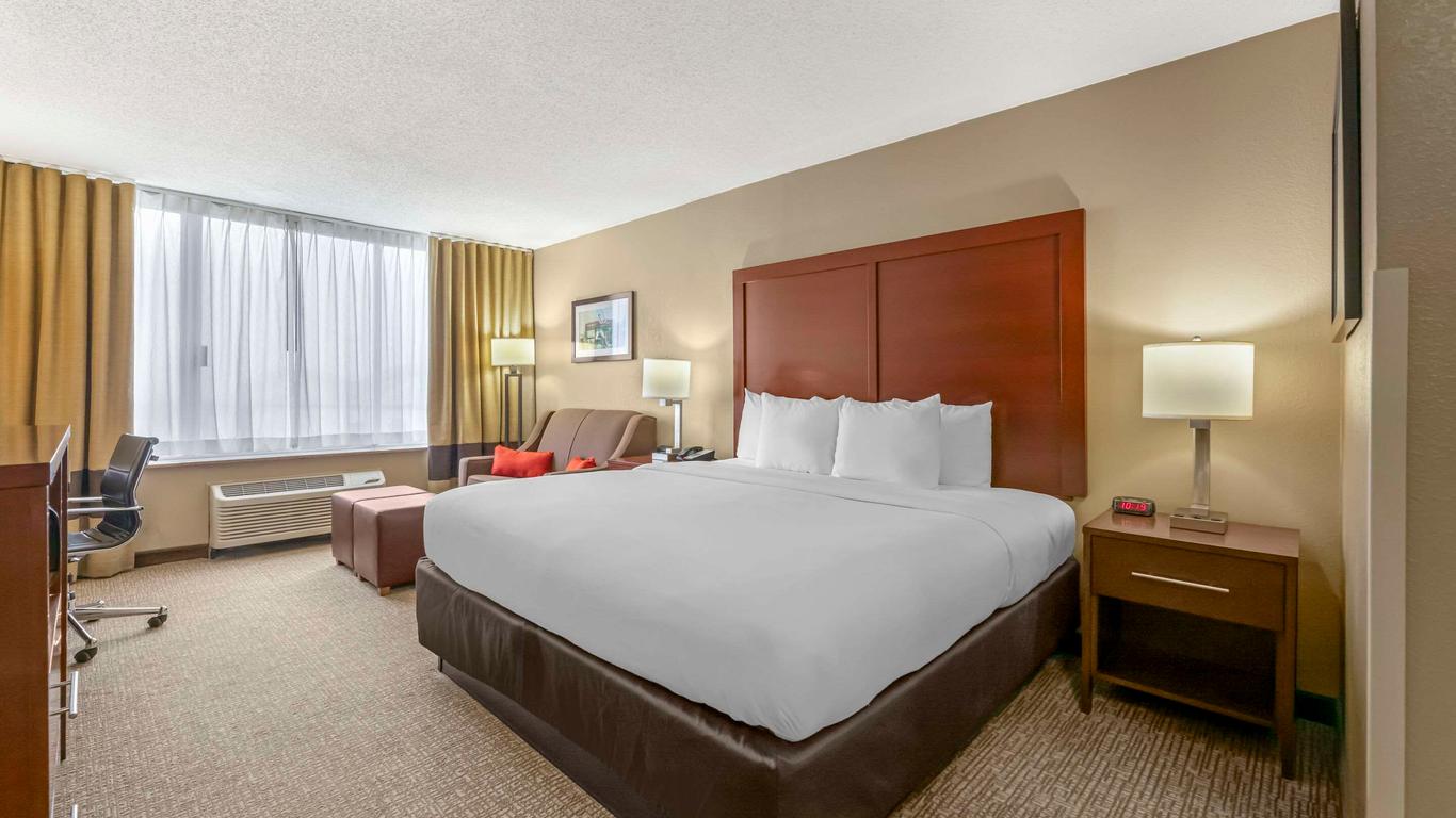 Comfort Inn Memphis Downtown