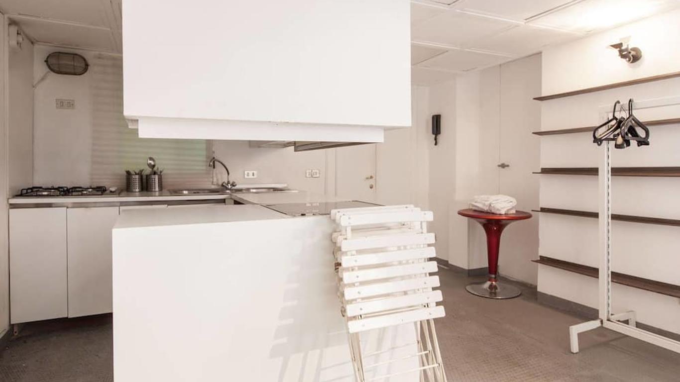 Casa Milano- Apartments and Rooms