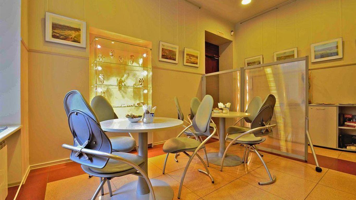 Egoeast Hotel