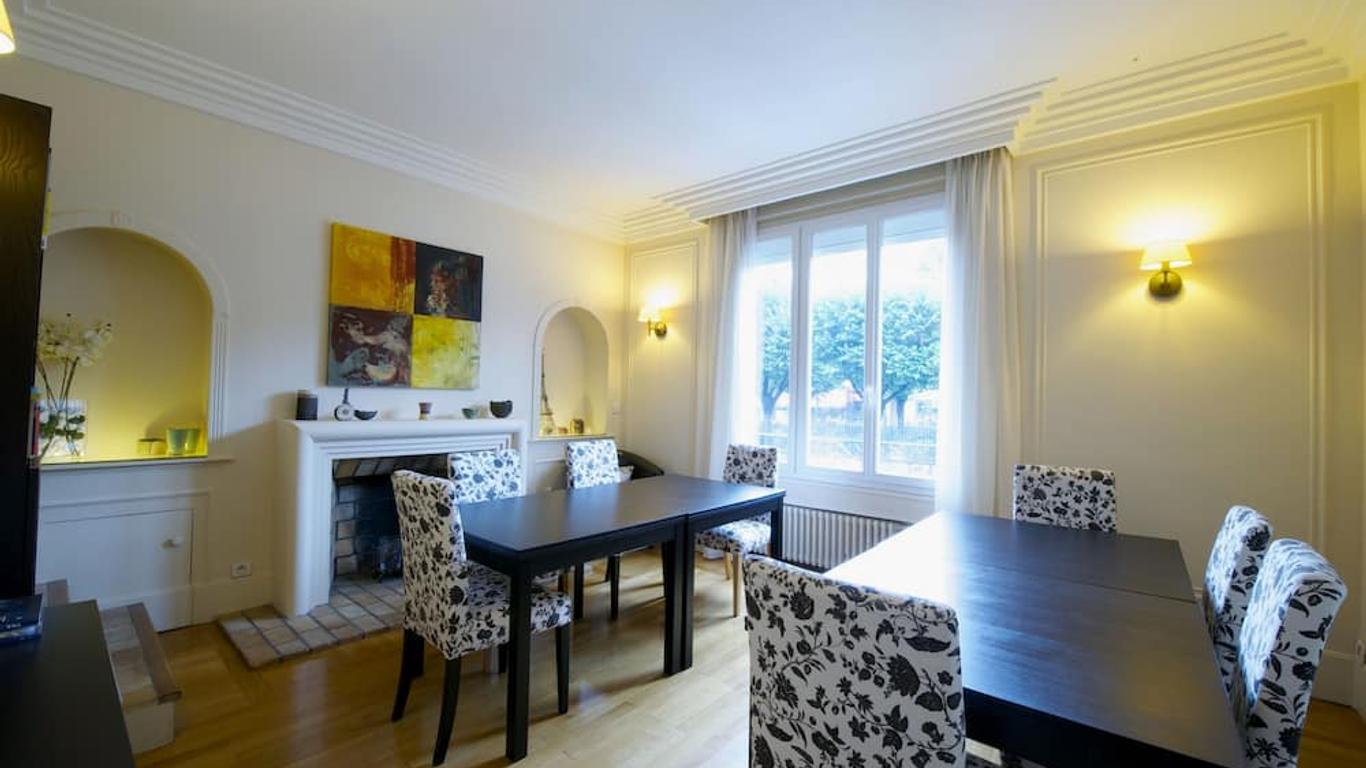 La Villa Paris - B&B