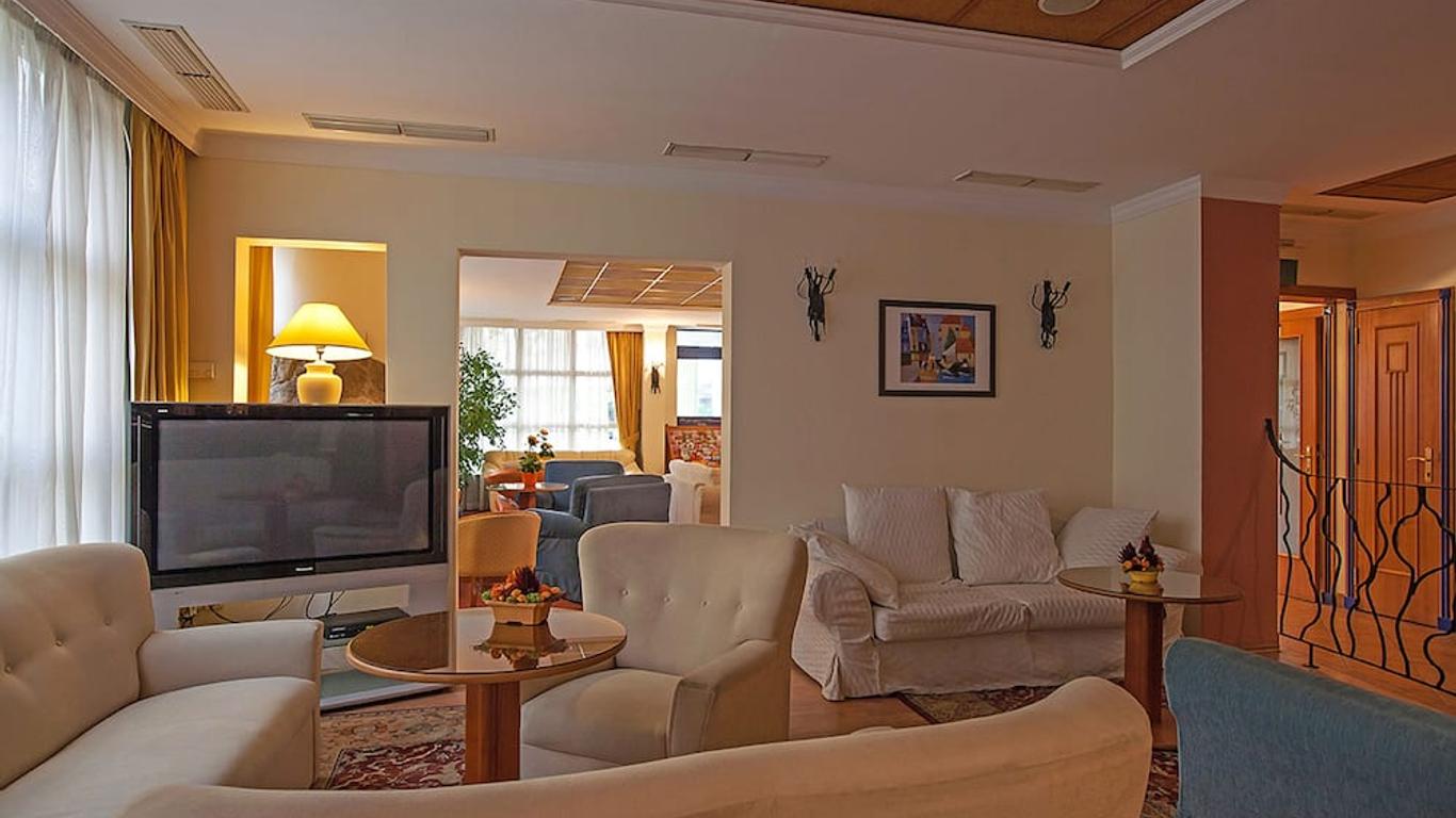 Hotel Mediterran