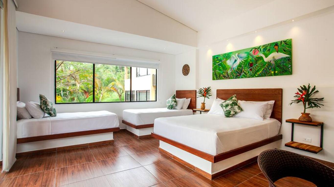 Hotel Nana