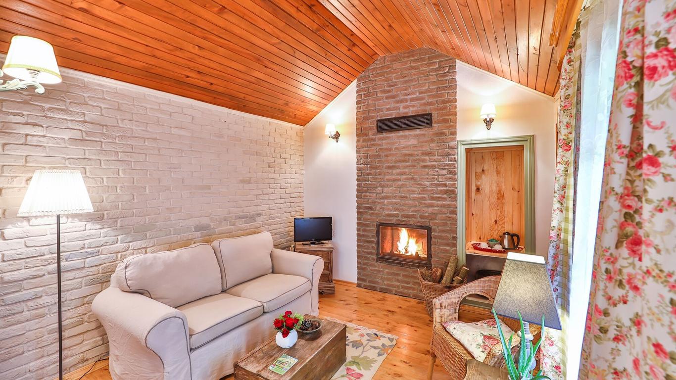 Tranquilla River Lodge
