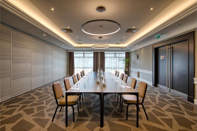 DoubleTree by Hilton London Ealing