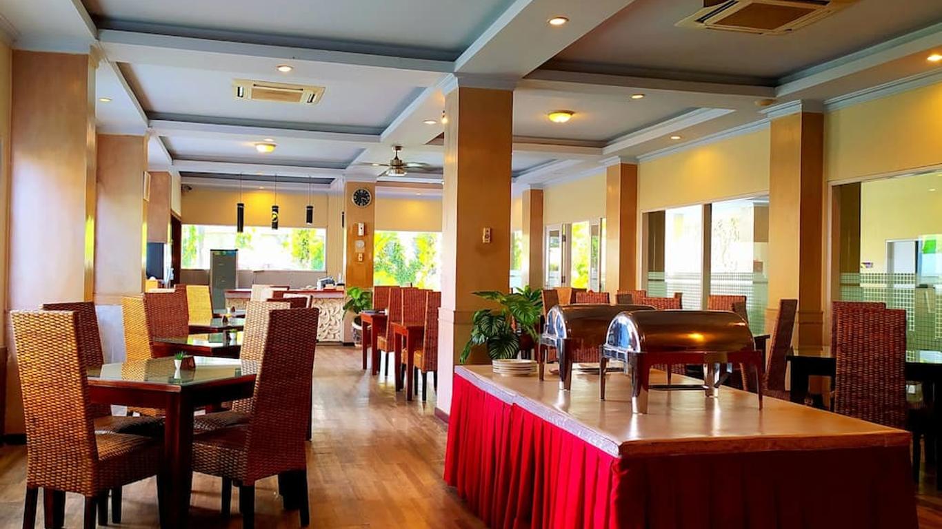 Puri Saron Denpasar Hotel