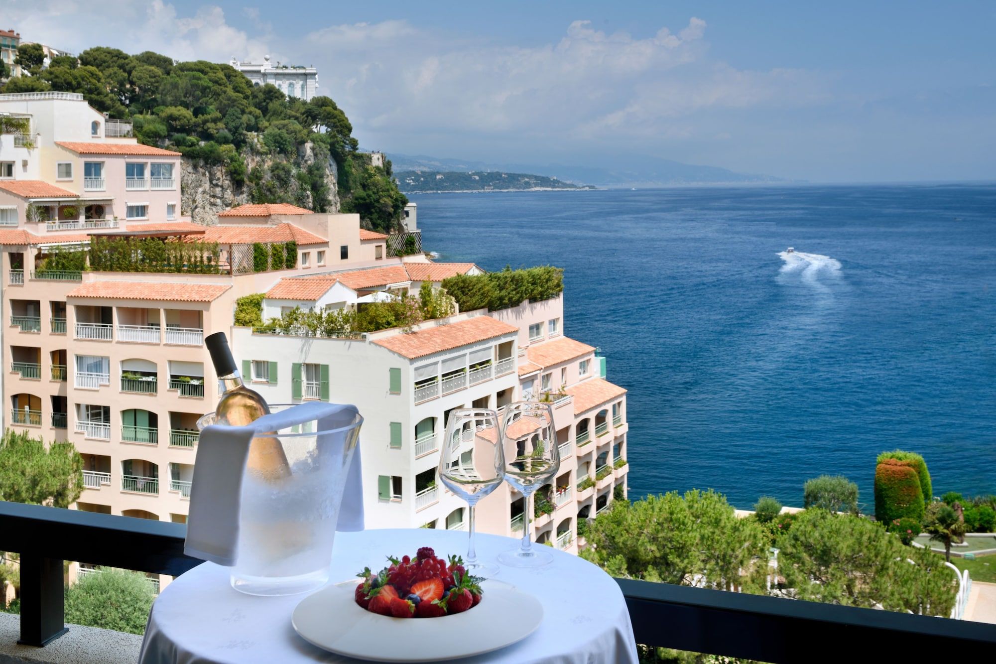 Columbus Hotel Monte-Carlo, Curio Collection by Hilton