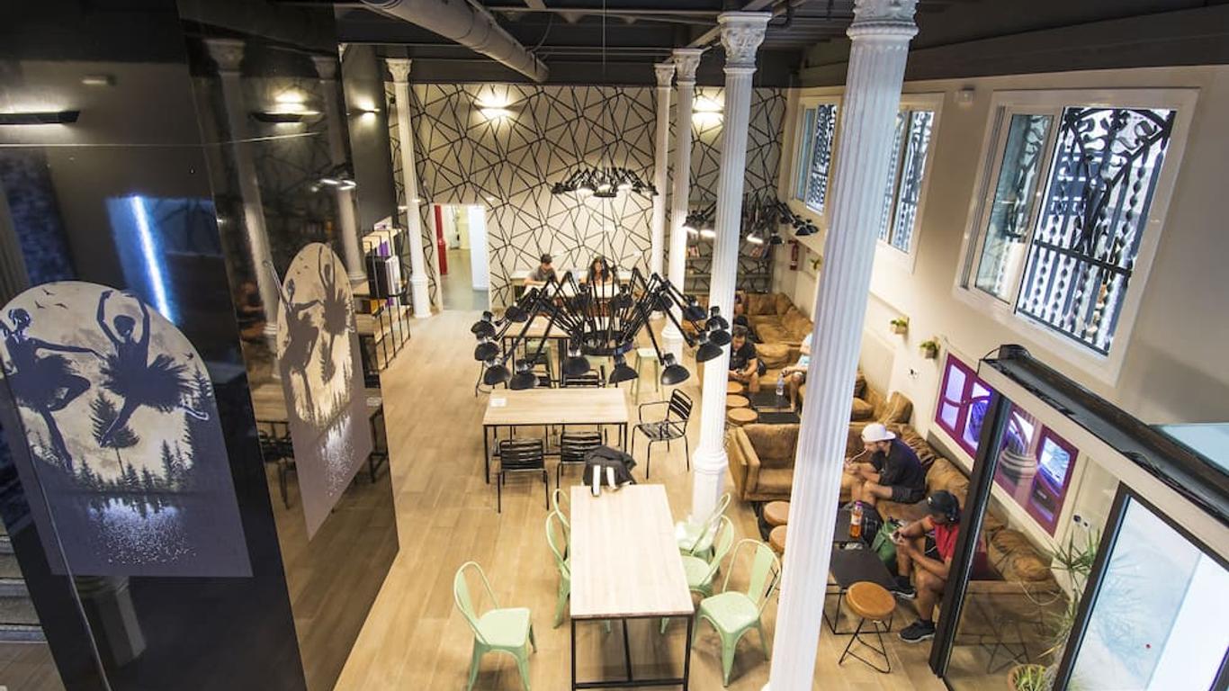 Safestay Barcelona Gothic
