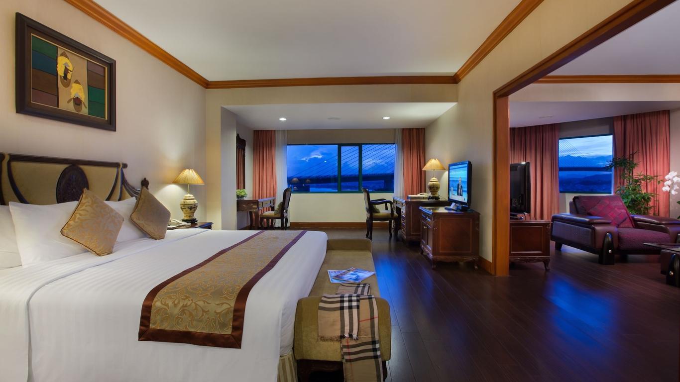 Halong Plaza Hotel