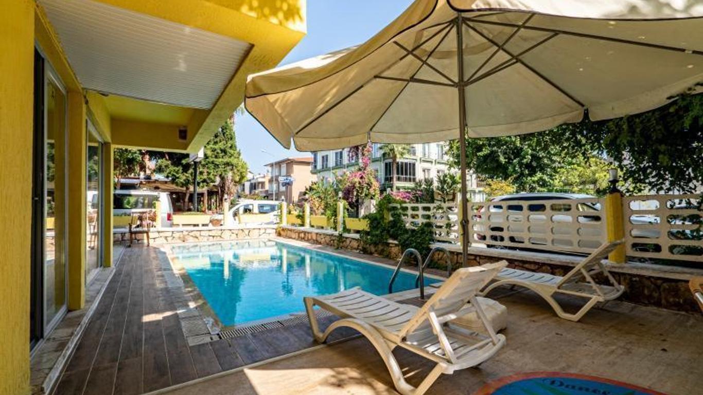 Umit Hotel