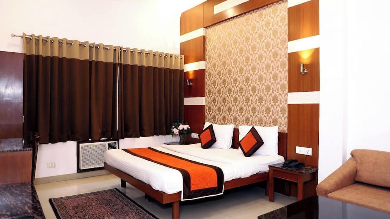 Airport Hotel