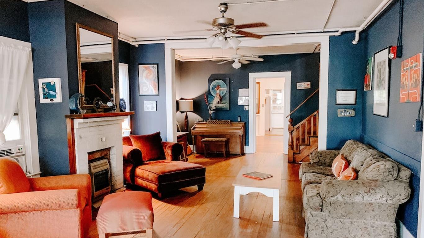 Blue Moon Guest House