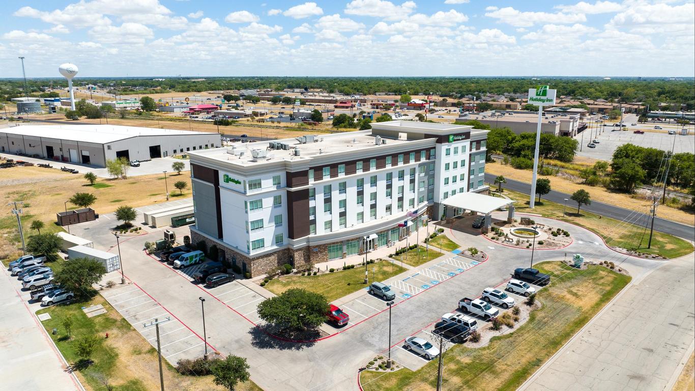 Holiday Inn Hotel & Suites Waco Northwest