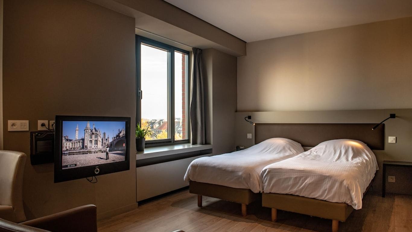 Aparthotel Castelnou