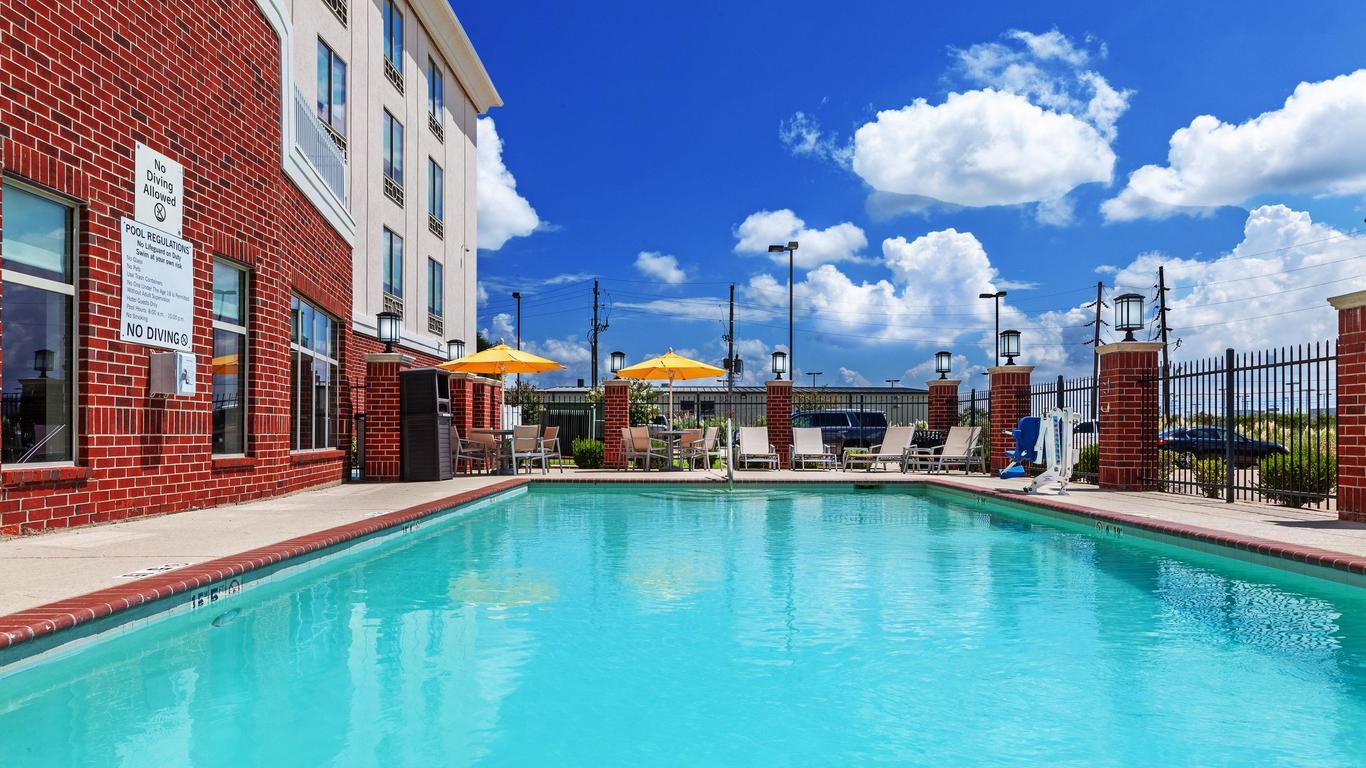 Holiday Inn Express & Suites Shreveport South Park Plaza, An IHG Hotel