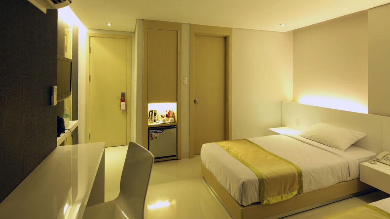 Green Peace Hotel