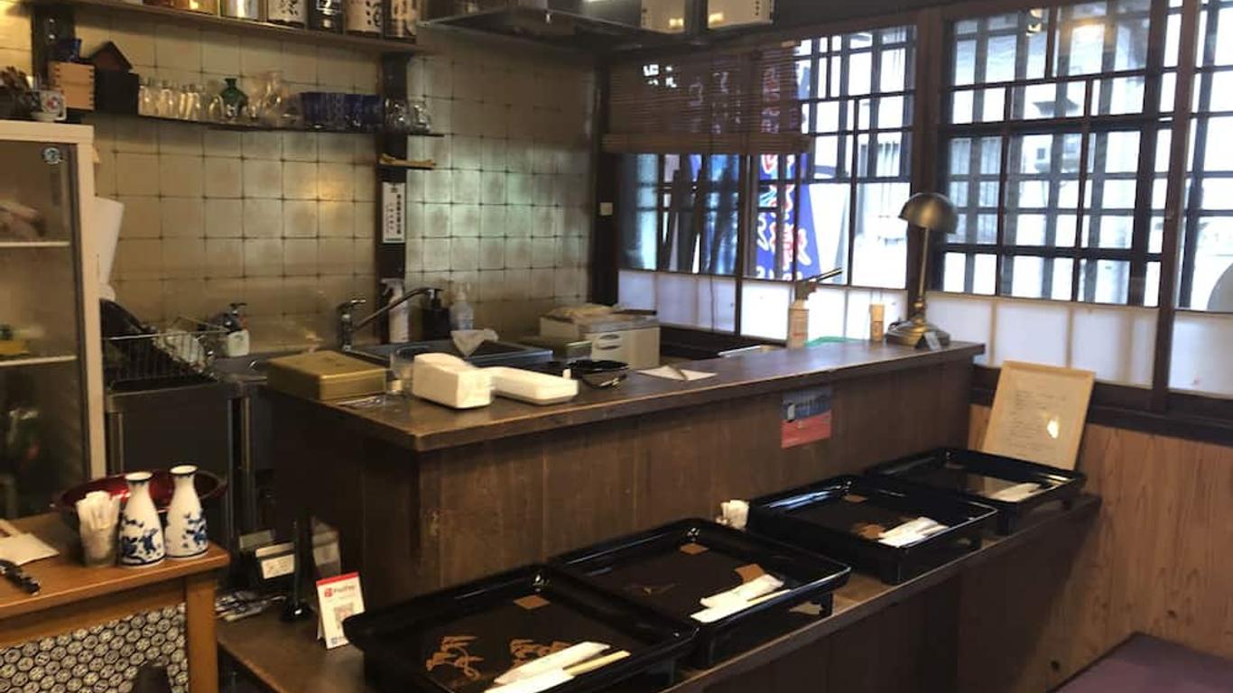 Traditional Machiya Hotel Shiomachi-An