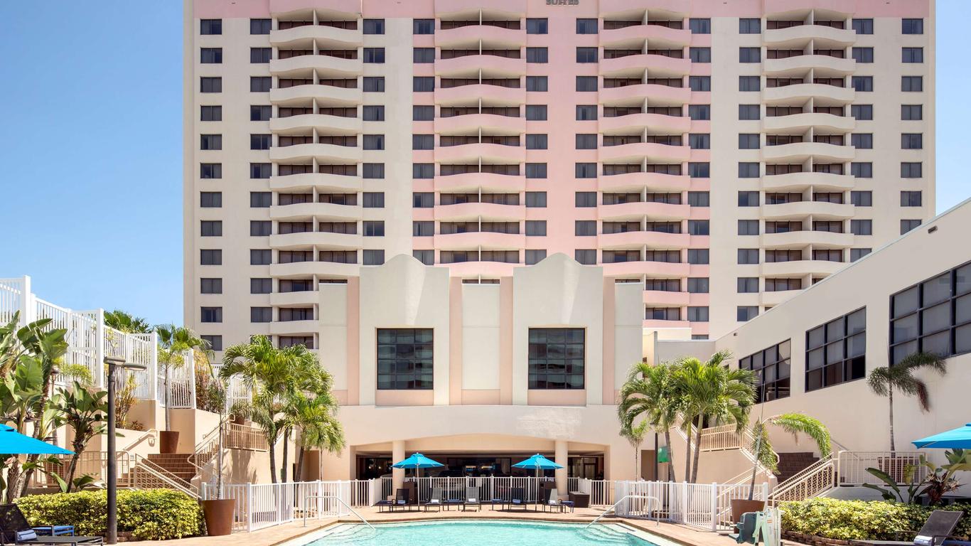 Embassy Suites by Hilton Tampa Airport Westshore