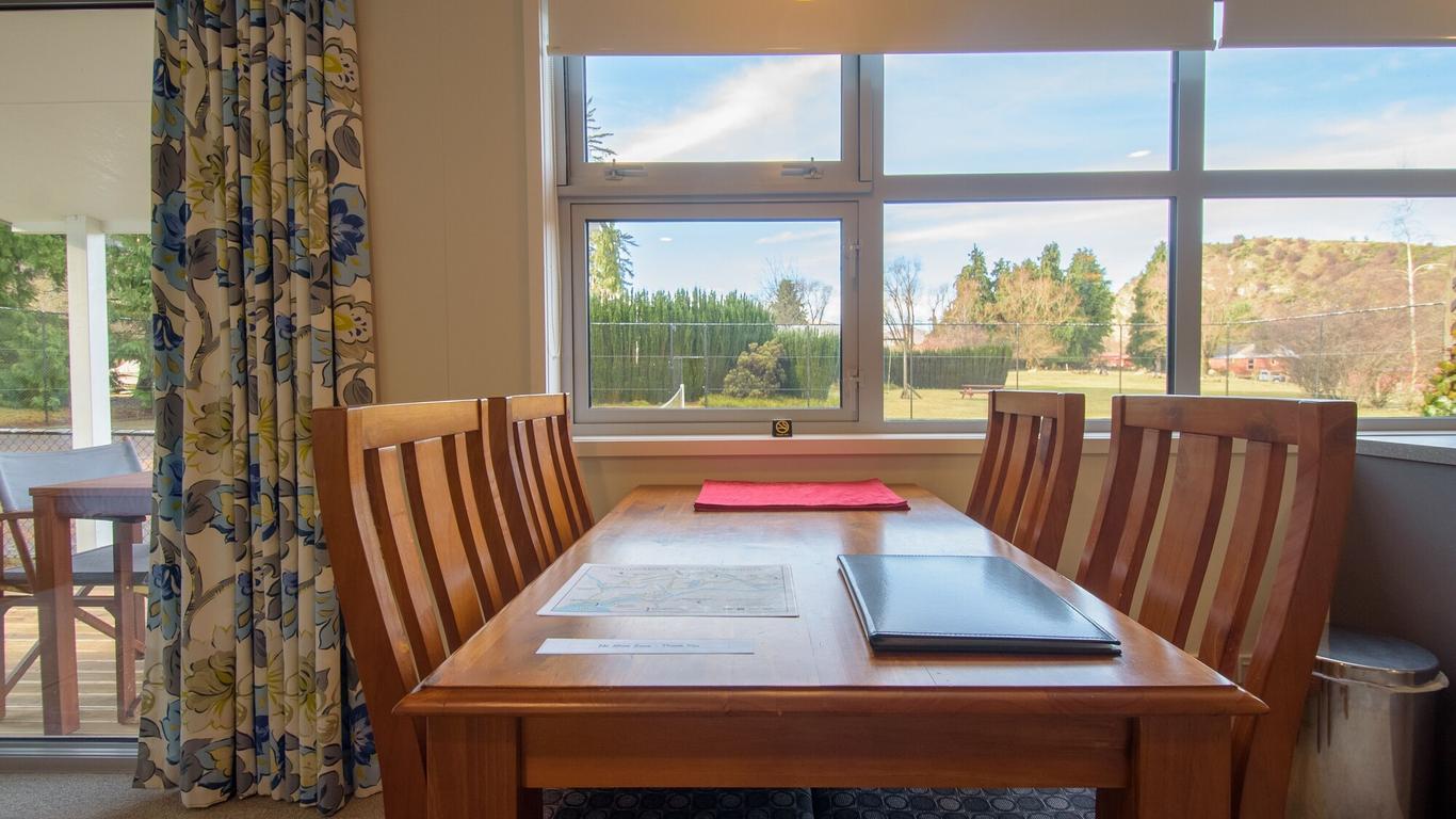 Willowbrook Country Apartments