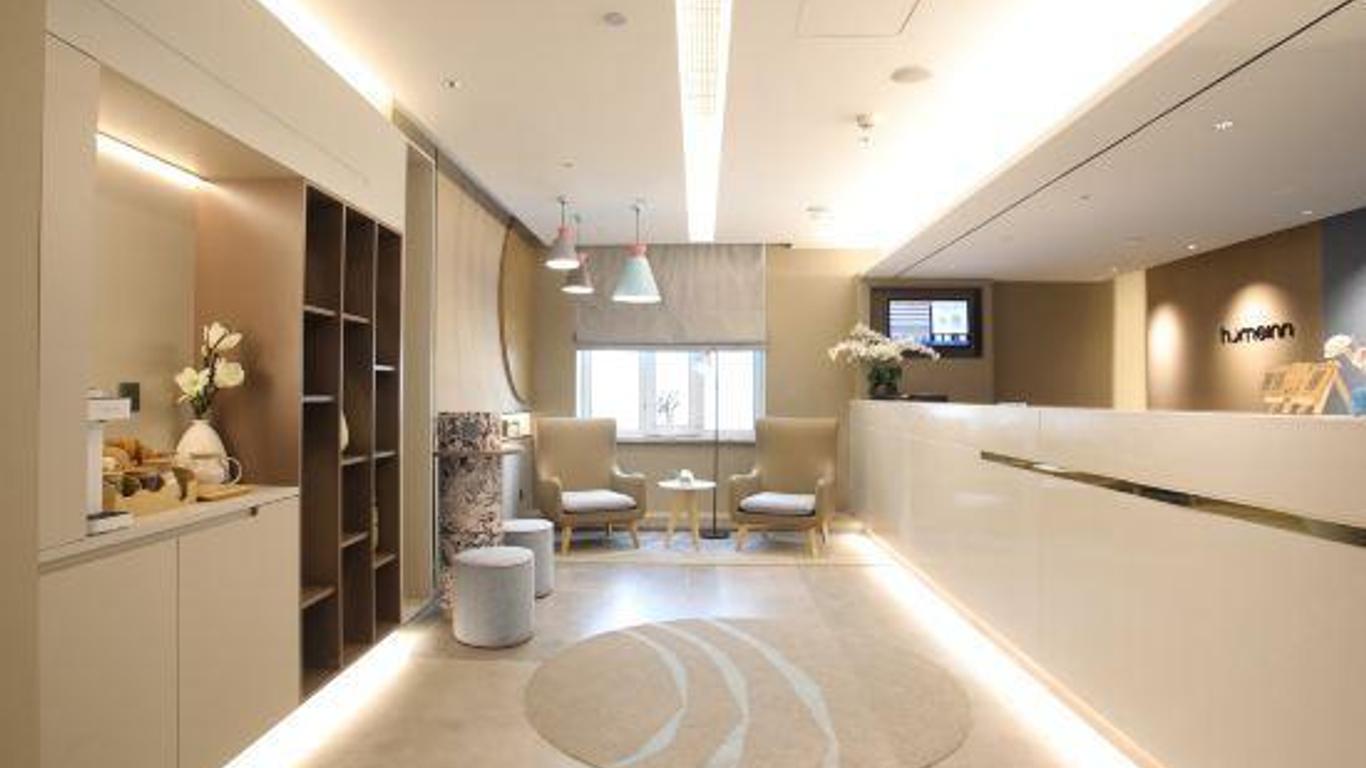 Home Inn Neo (Harbin Central Street Shangyou Street Branch)