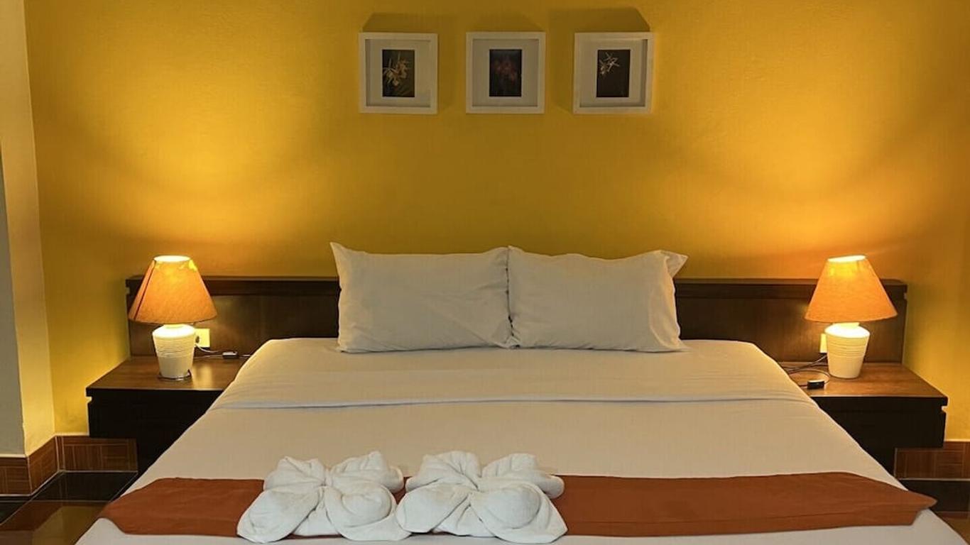 J Hotel
