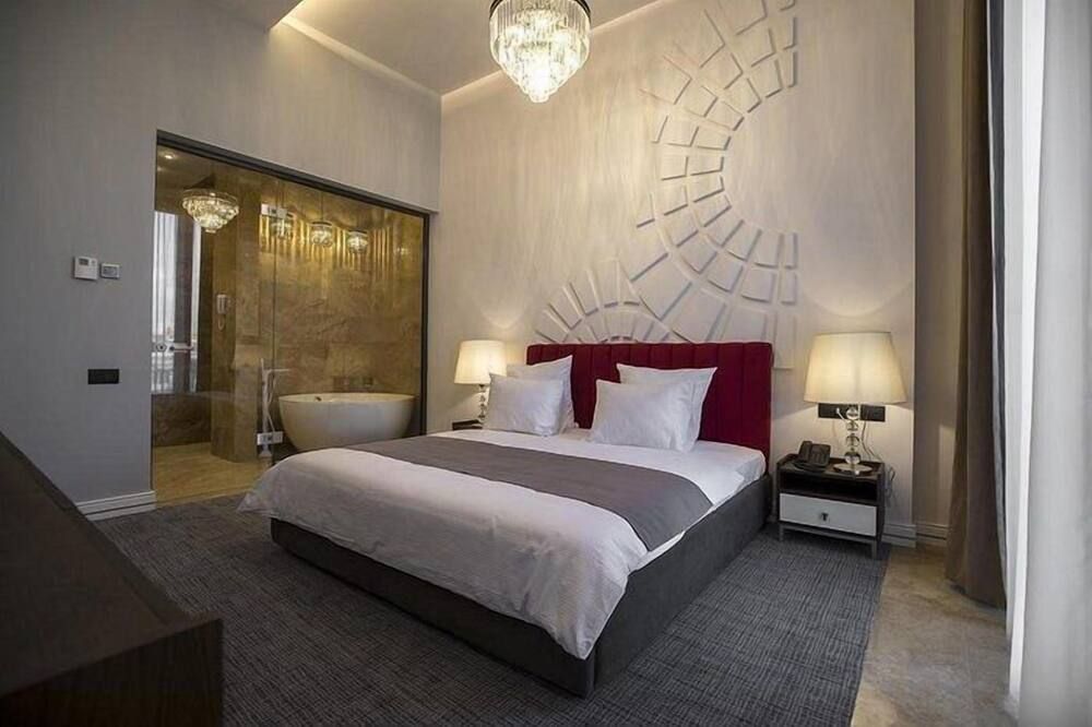 Aghababyan's Hotel