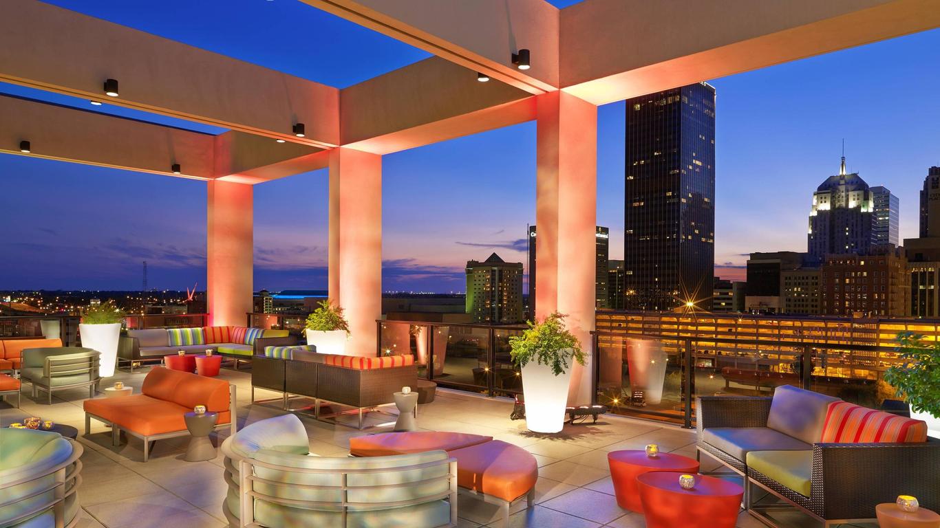 Aloft Oklahoma City Downtown - Bricktown