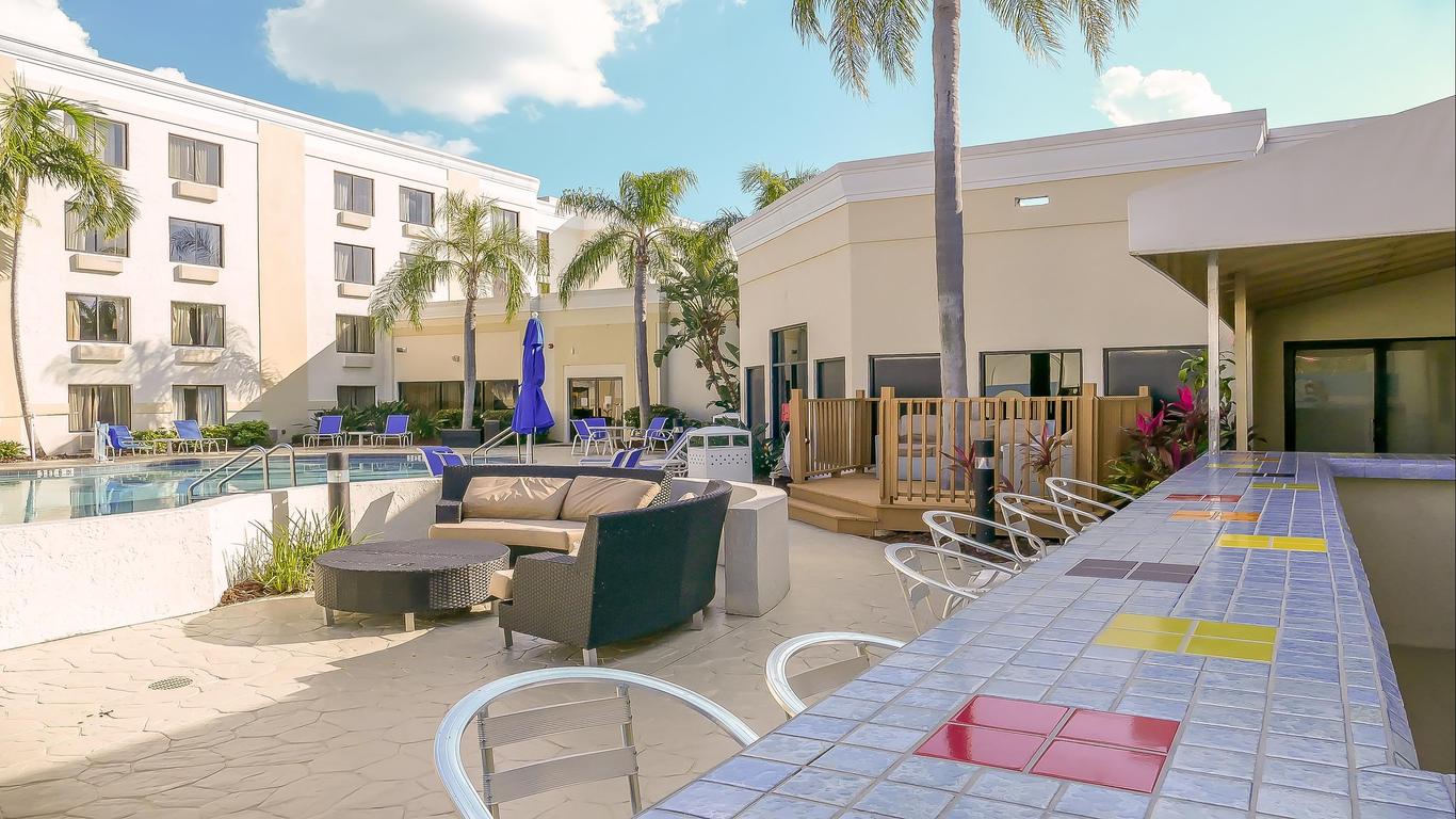 Holiday Inn Fort Myers - Downtown Area