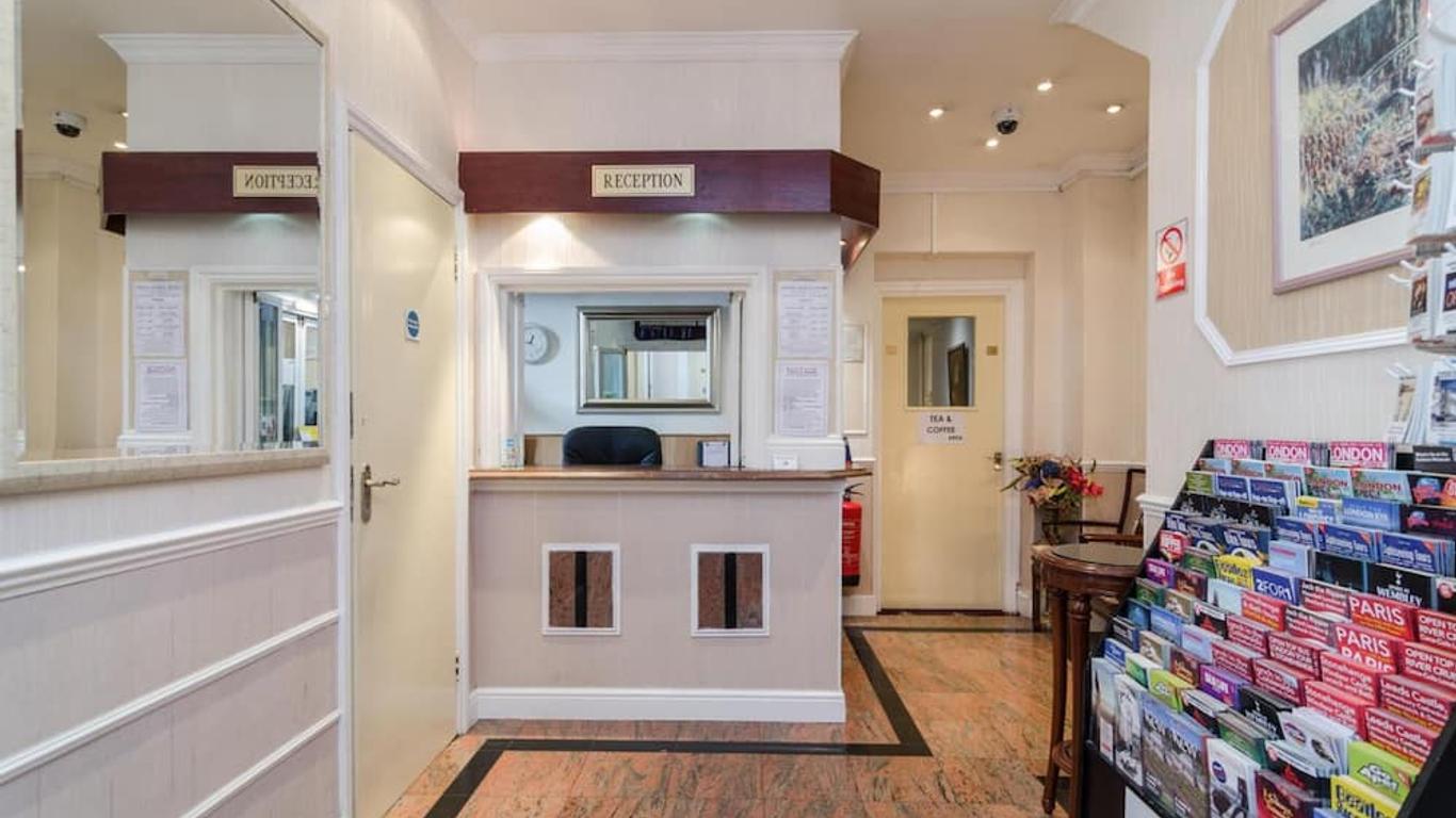 Earls Court Hotel