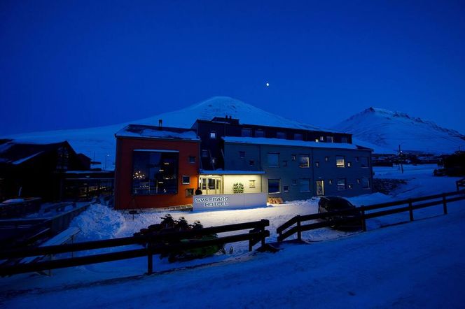 Svalbard Hotell Polfareren