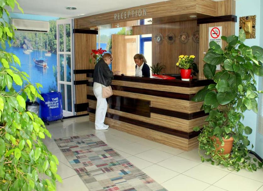 Recepción Foto