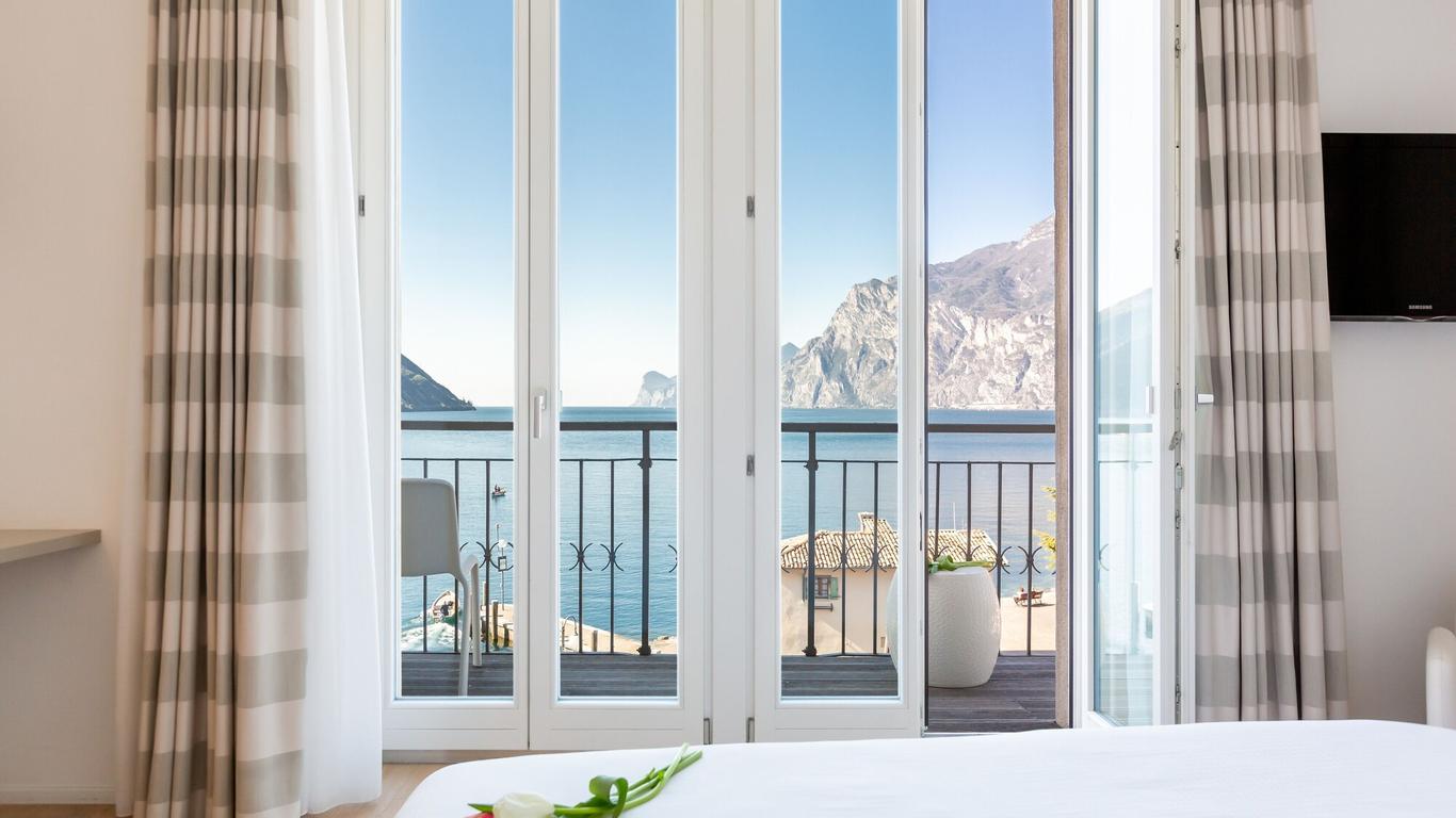 Hotel Lago Di Garda