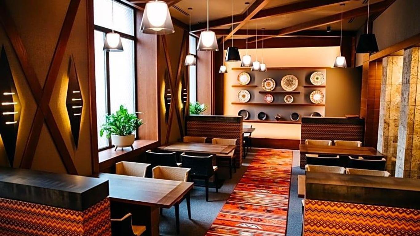 Jolly Alon Hotel