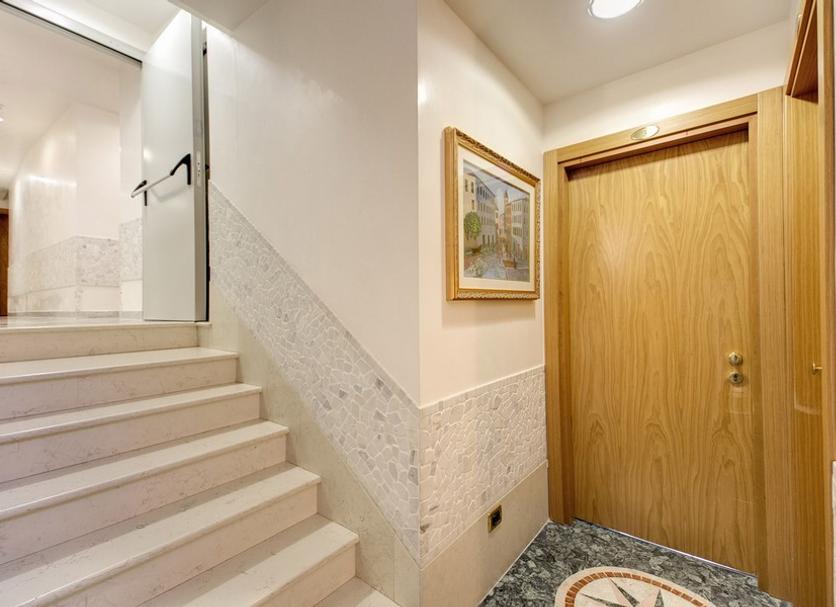 Escaleras Foto